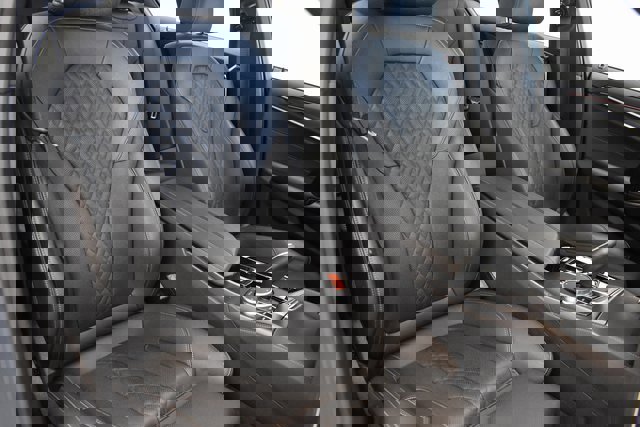 Used 2022 BMW 540i xDrive w/ M Sport Package image 6