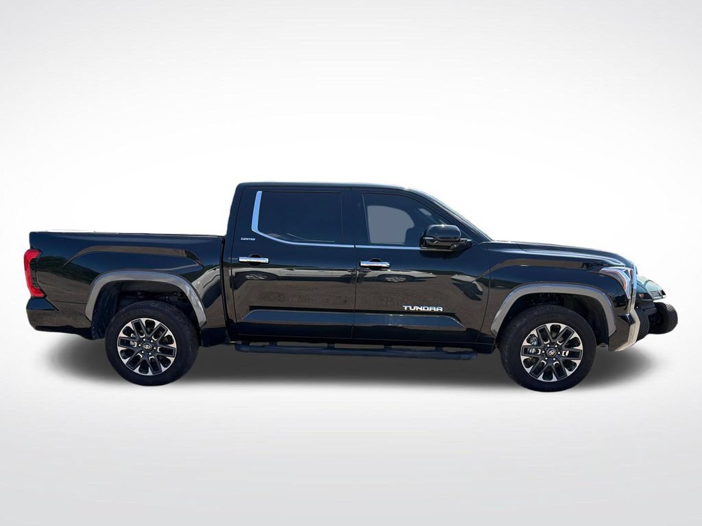 Used 2025 Toyota Tundra Limited AWD/4WD image 8