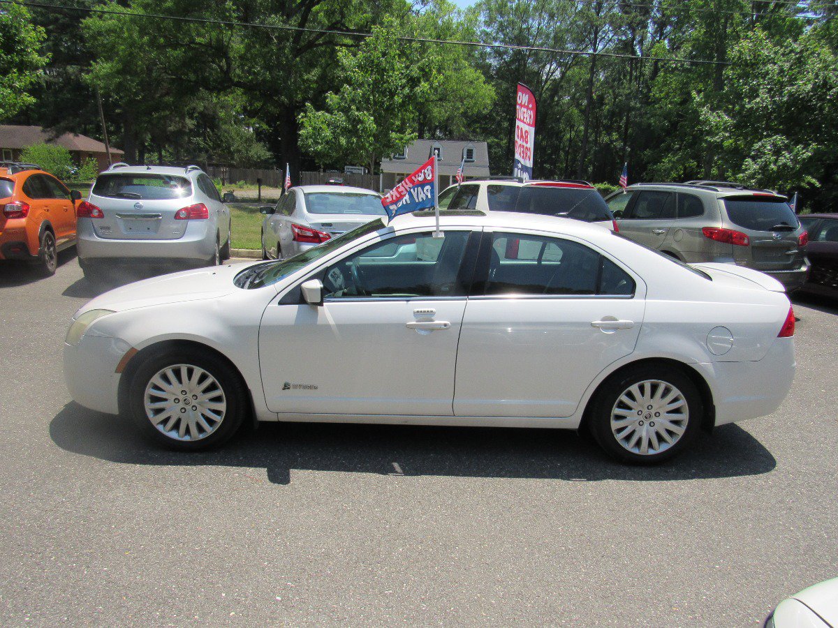 Used 2010 Mercury Milan Hybrid FWD image 3