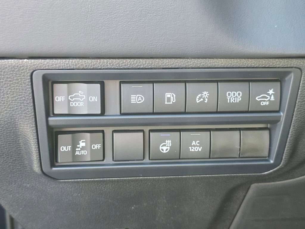 New 2026 Toyota Tundra Platinum image 8