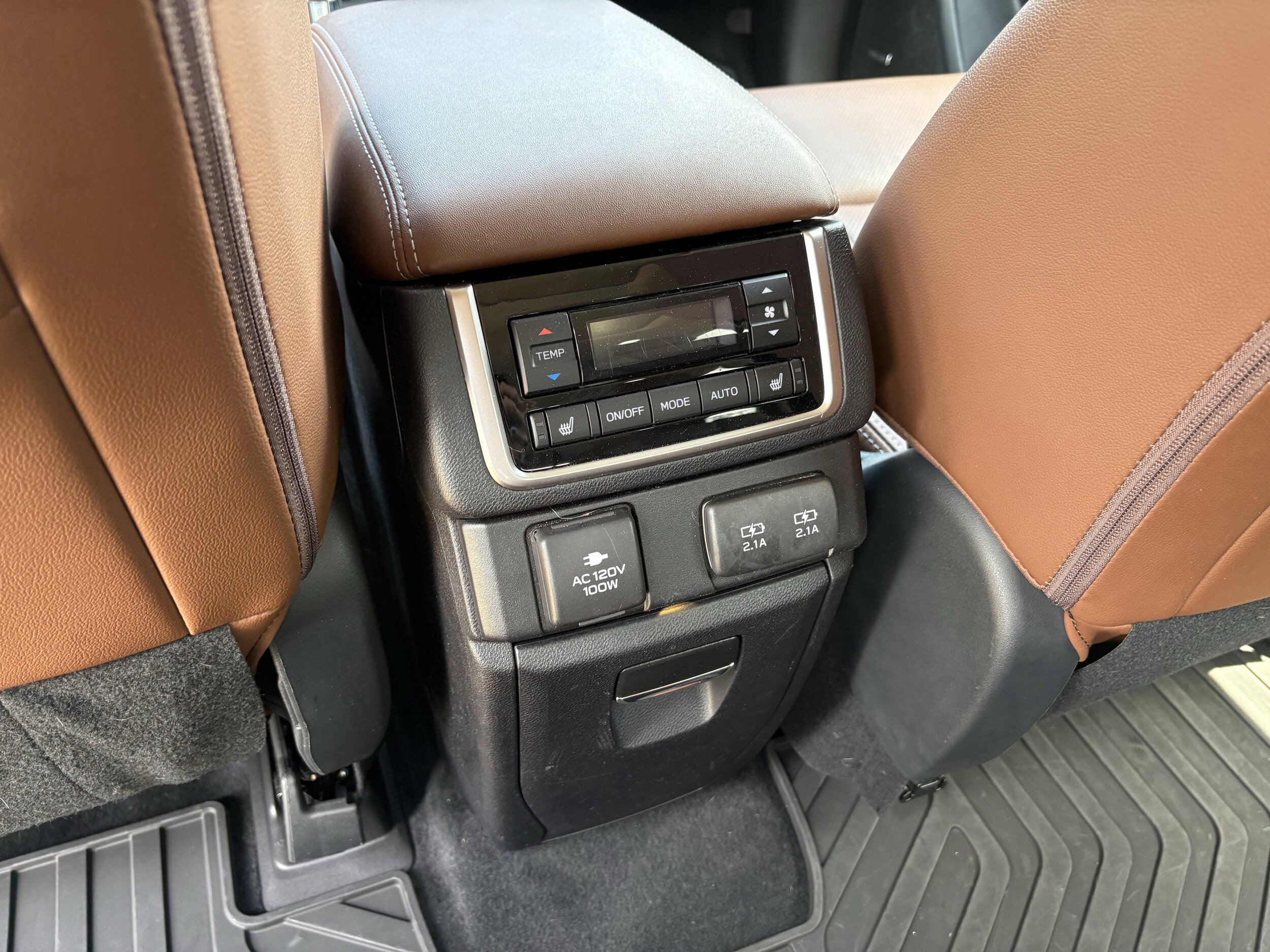 Used 2022 Subaru Ascent Touring w/ Popular Package #2A AWD/4WD image 33