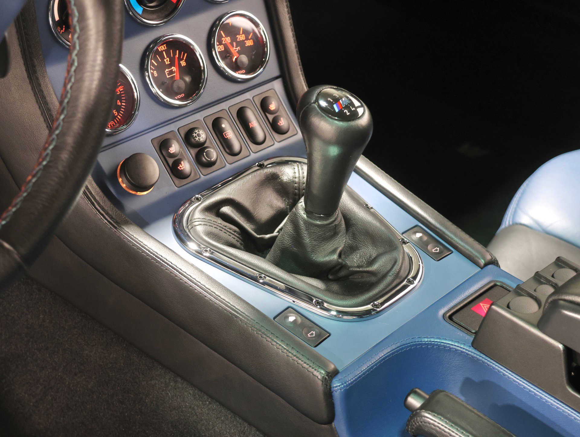 Used 2000 BMW M Coupe Only 13K Miles - Estoril Blue image 4