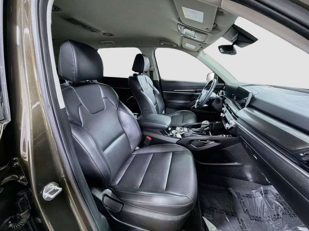 Used 2024 Kia Telluride S AWD/4WD image 31