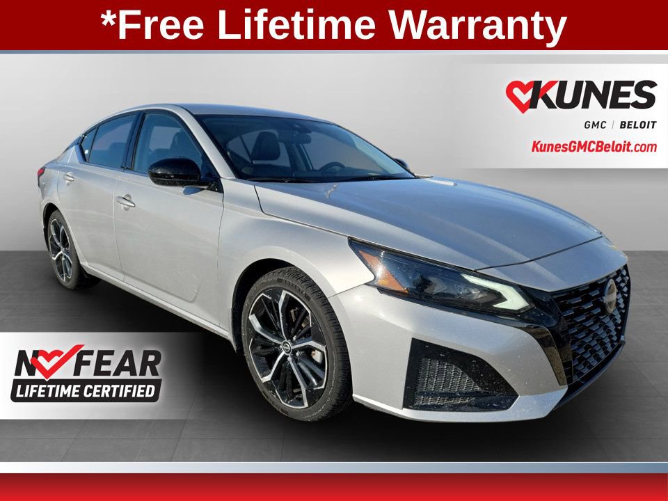 Used 2023 Nissan Altima 2.5 SR