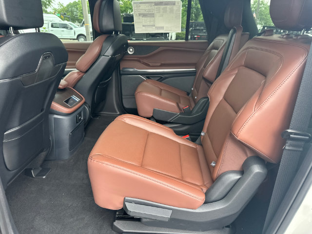 New 2026 Lincoln Navigator L Reserve AWD/4WD image 20