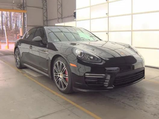 Used 2016 Porsche Panamera GTS w/ Premium Package Plus image 4