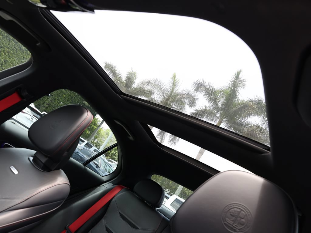 Used 2024 Mercedes-Benz C 63 AMG S image 19