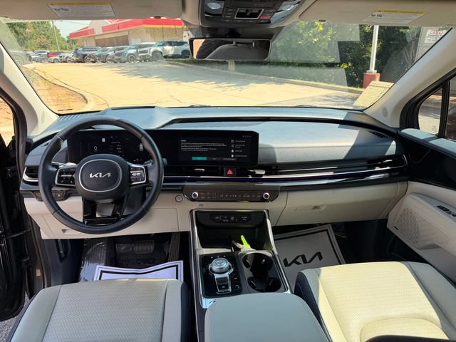Certified 2025 Kia Carnival SX Prestige FWD image 14