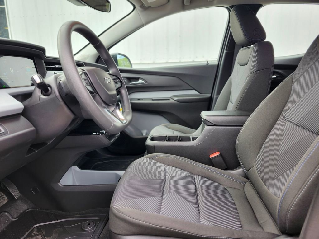 New 2027 Chevrolet Bolt LT FWD image 16