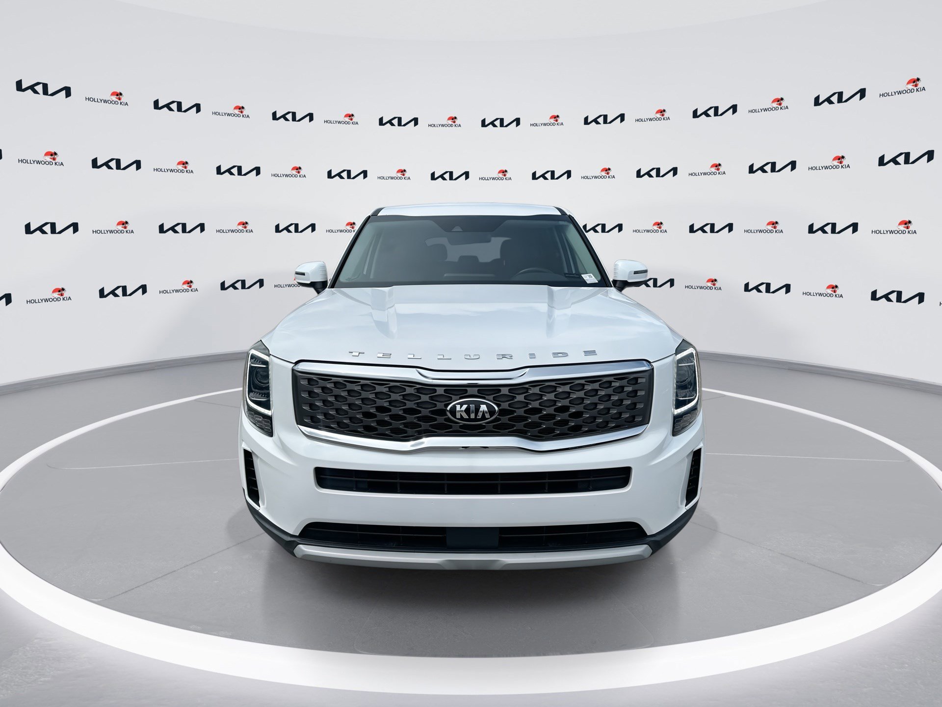 Used 2021 Kia Telluride LX FWD image 3