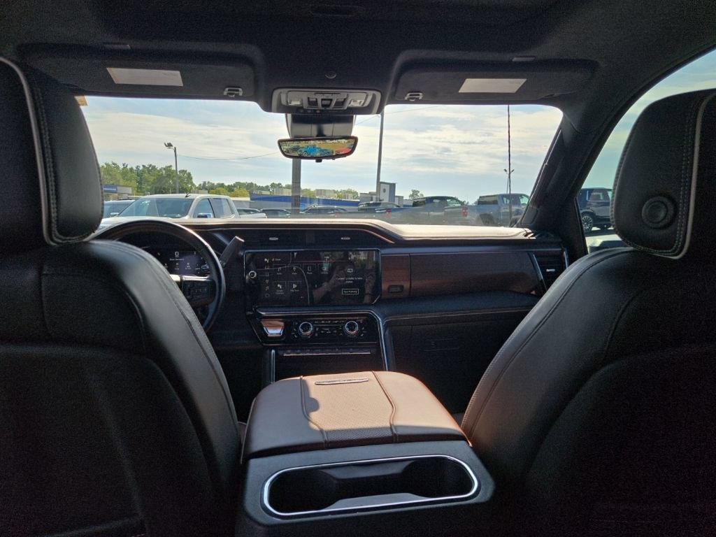 Certified 2024 GMC Sierra 2500 Denali Ultimate w/ Max Trailering Package AWD/4WD image 15