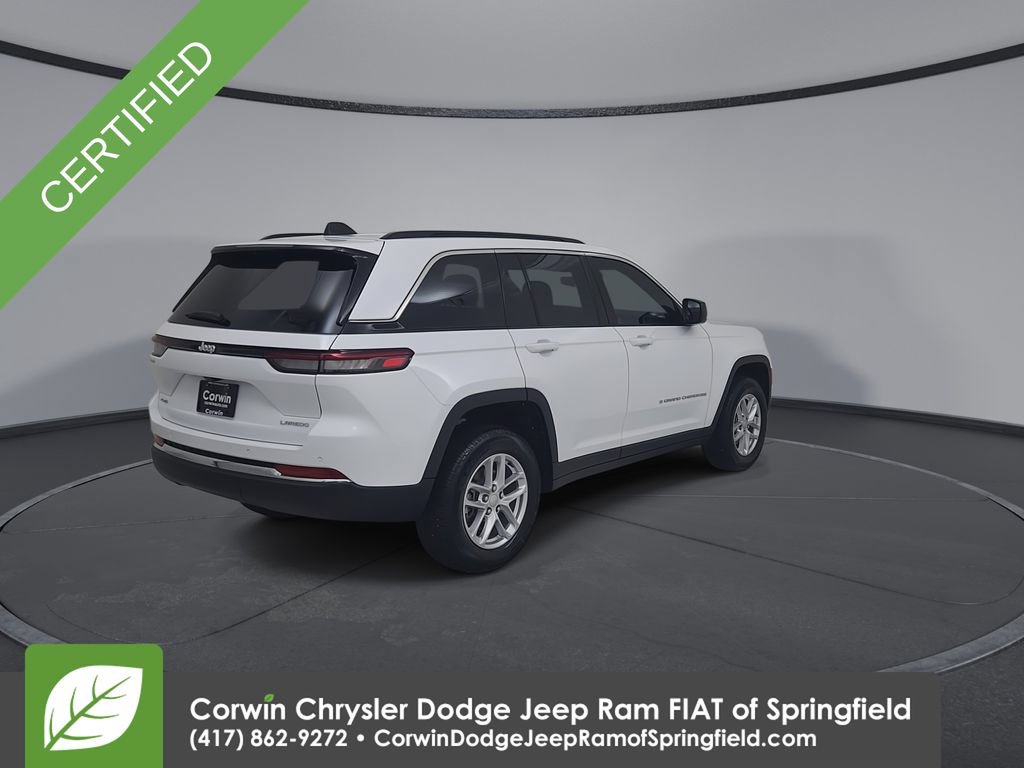 Certified 2026 Jeep Grand Cherokee Laredo X AWD/4WD image 14