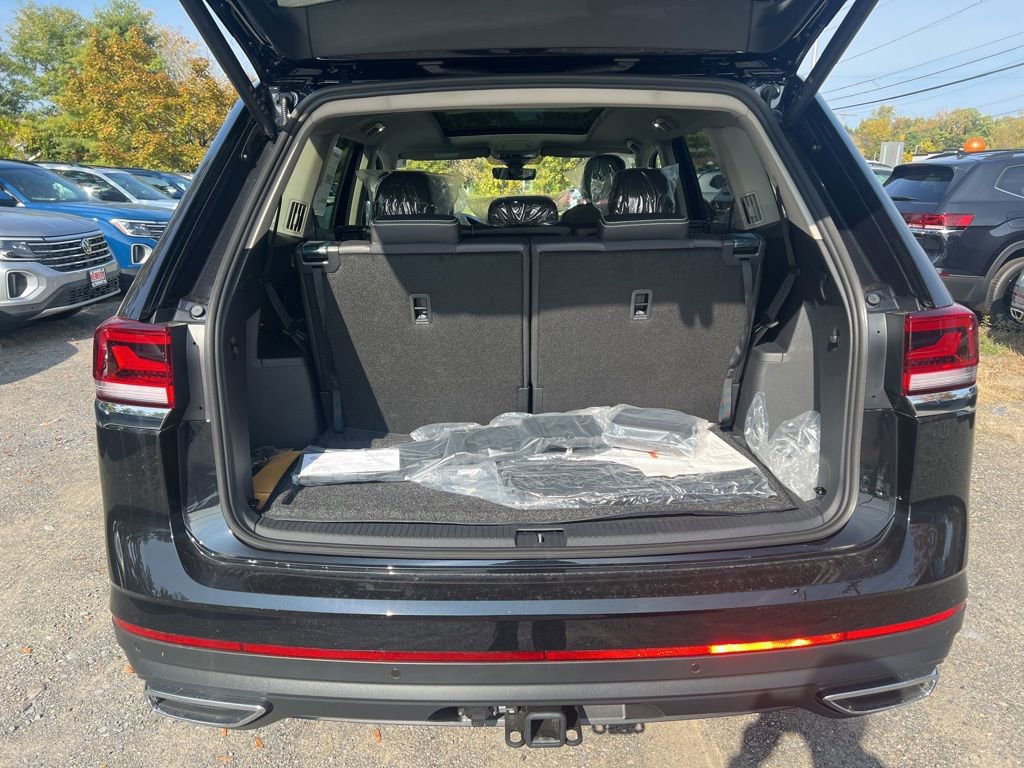 New 2026 Volkswagen Atlas SE image 13