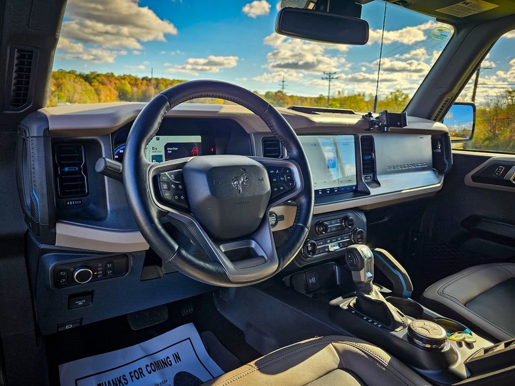 Used 2024 Ford Bronco Wildtrak image 12