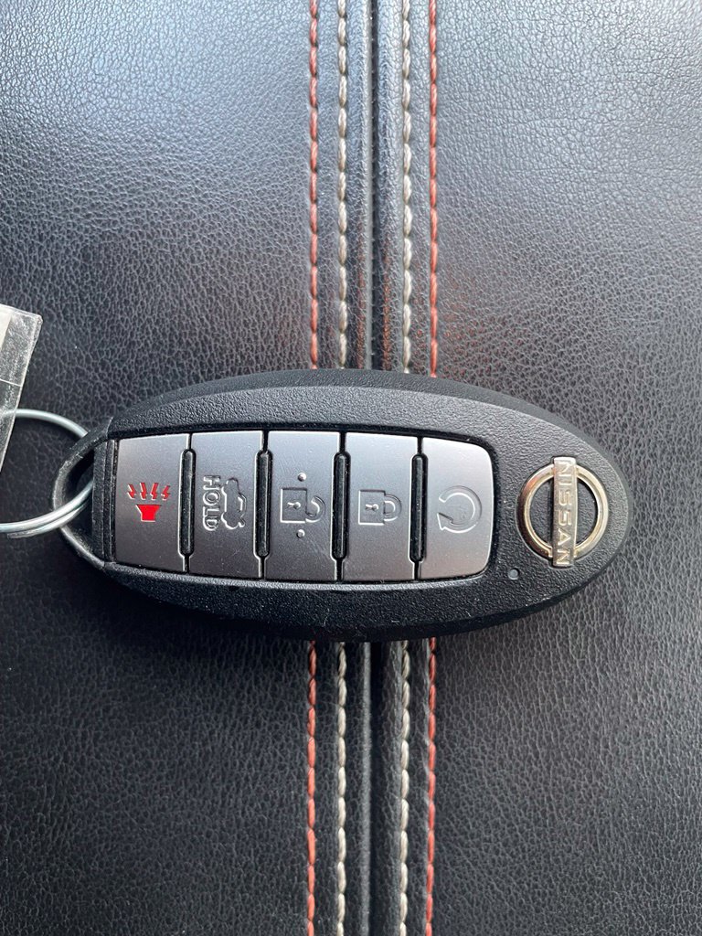 Used 2023 Nissan Altima 2.5 SR w/ SR Premium Package FWD image 17