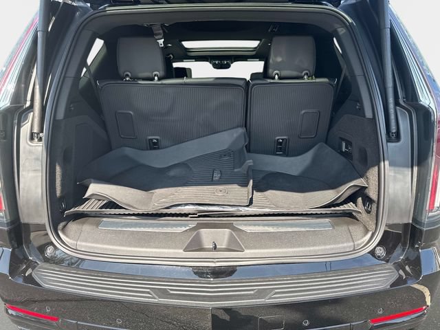 New 2026 Cadillac Escalade Sport w/ Touring Package AWD/4WD image 5