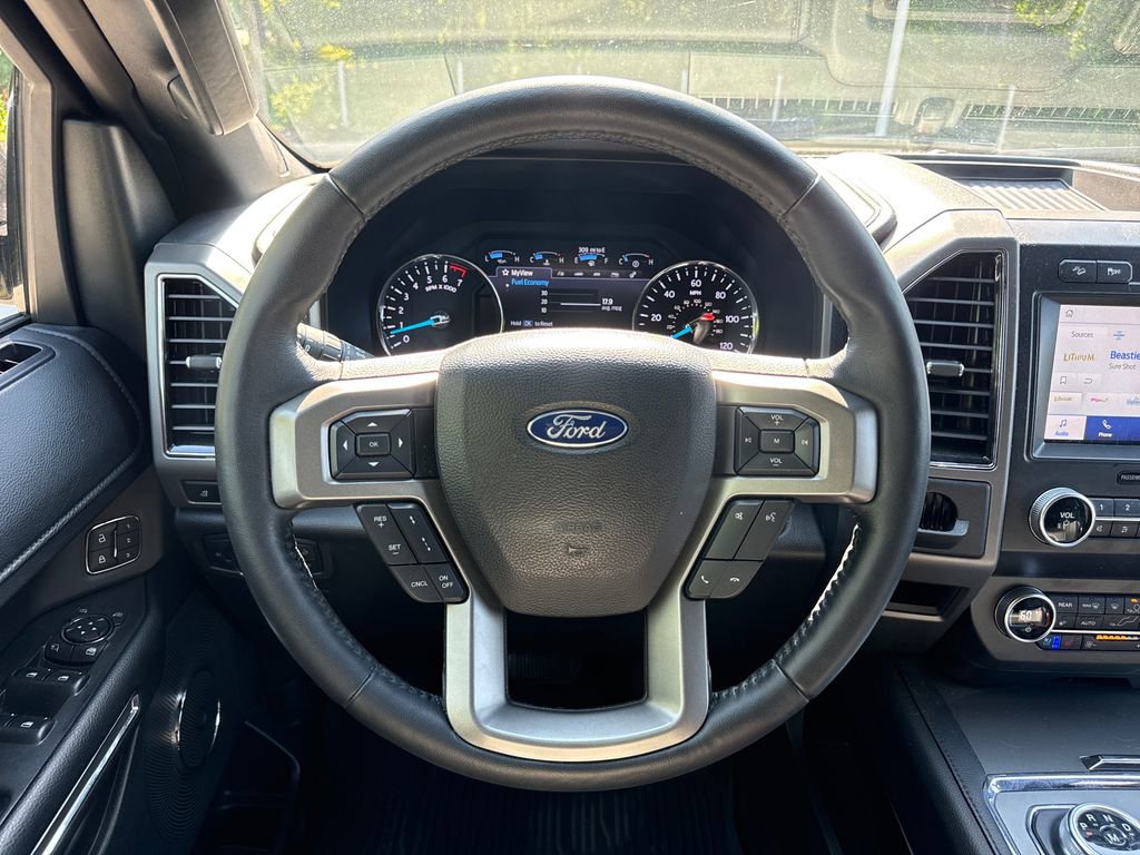 Used 2021 Ford Expedition XLT AWD/4WD image 20
