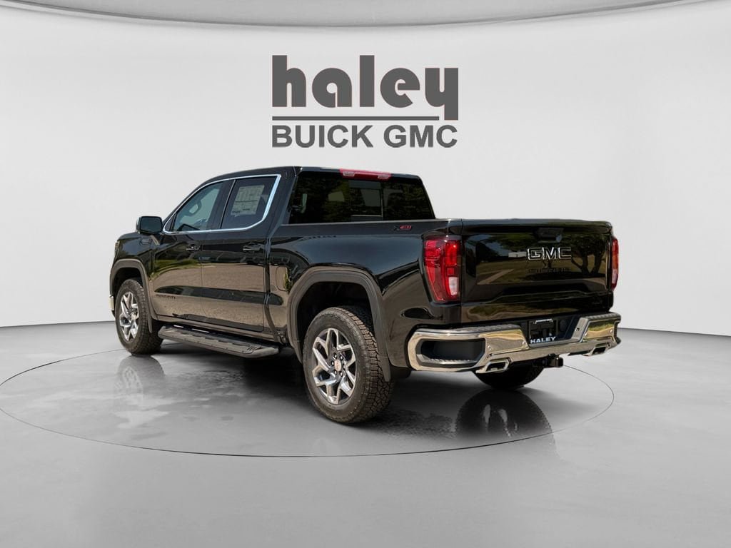 New 2026 GMC Sierra 1500 SLE w/ X31 Off-Road Package AWD/4WD image 3