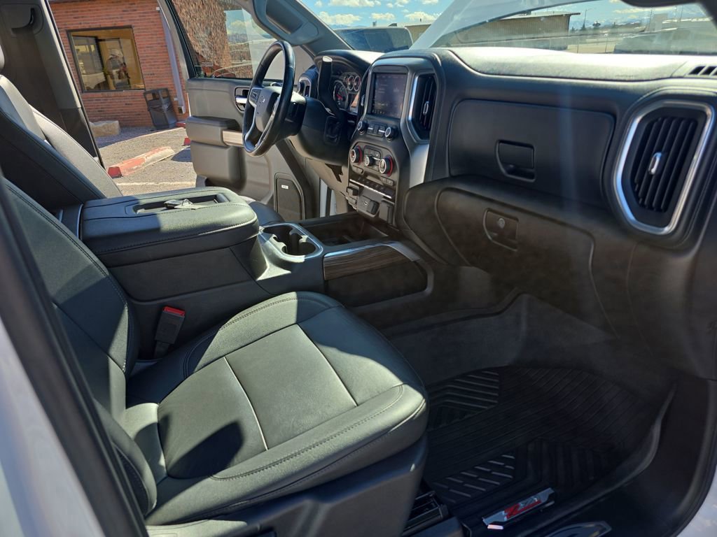 Used 2021 Chevrolet Silverado 1500 LT Trail Boss w/ Convenience Package II image 26