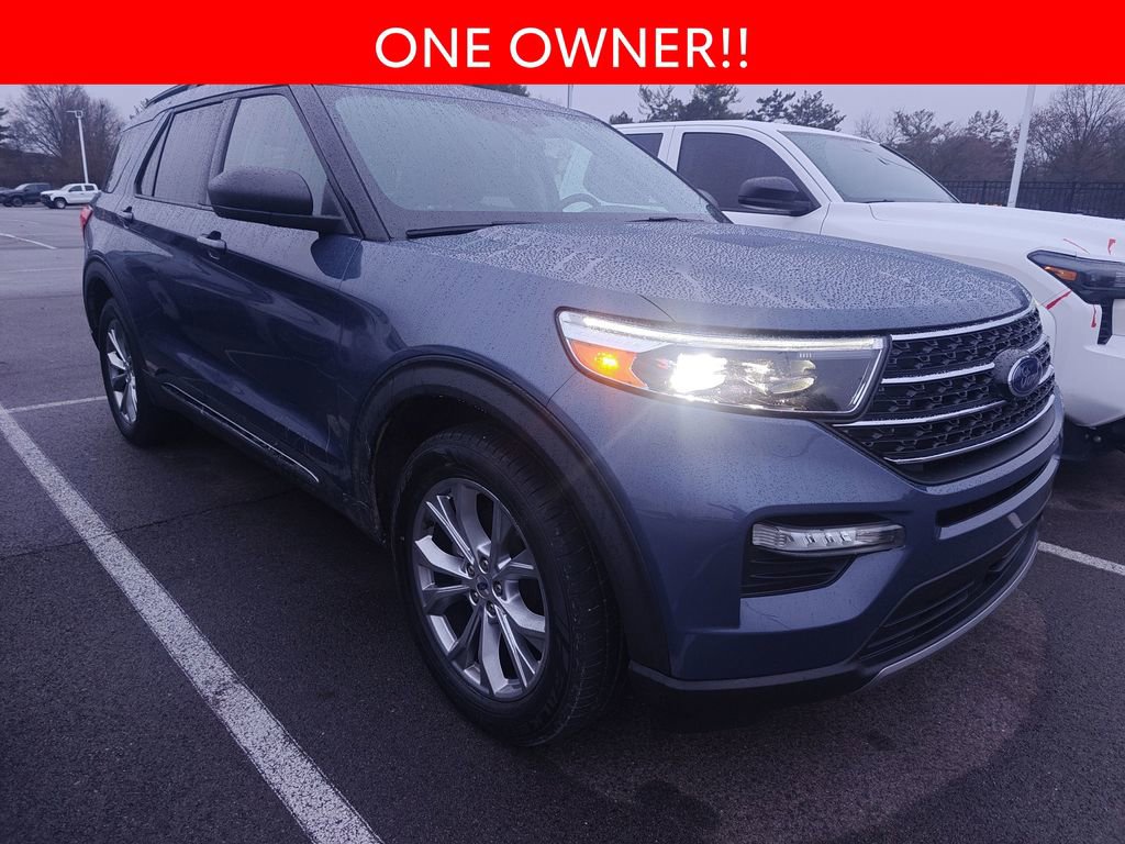 Used 2021 Ford Explorer XLT w/ Equipment Group 202A image 3