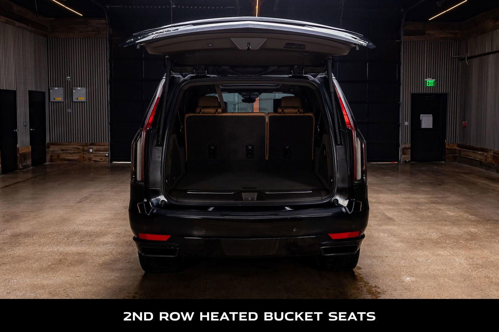 Used 2021 Cadillac Escalade ESV Sport w/ Driver Assist Tech Package image 9