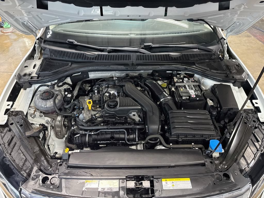 Used 2023 Volkswagen Jetta SE FWD image 28