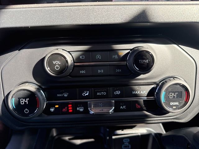 New 2025 Ford Bronco Badlands image 16