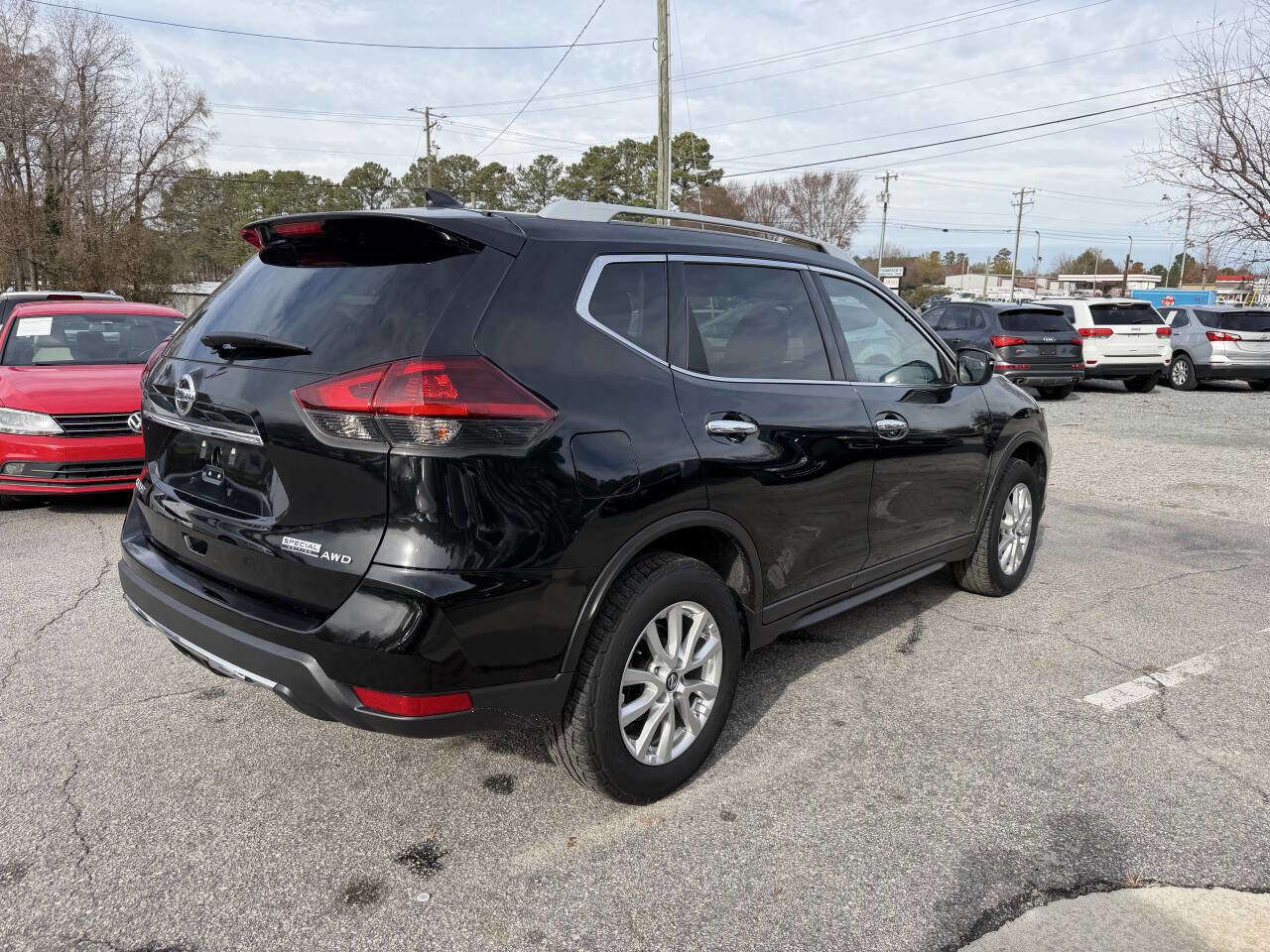 Used 2019 Nissan Rogue S w/ Special Edition Package image 6