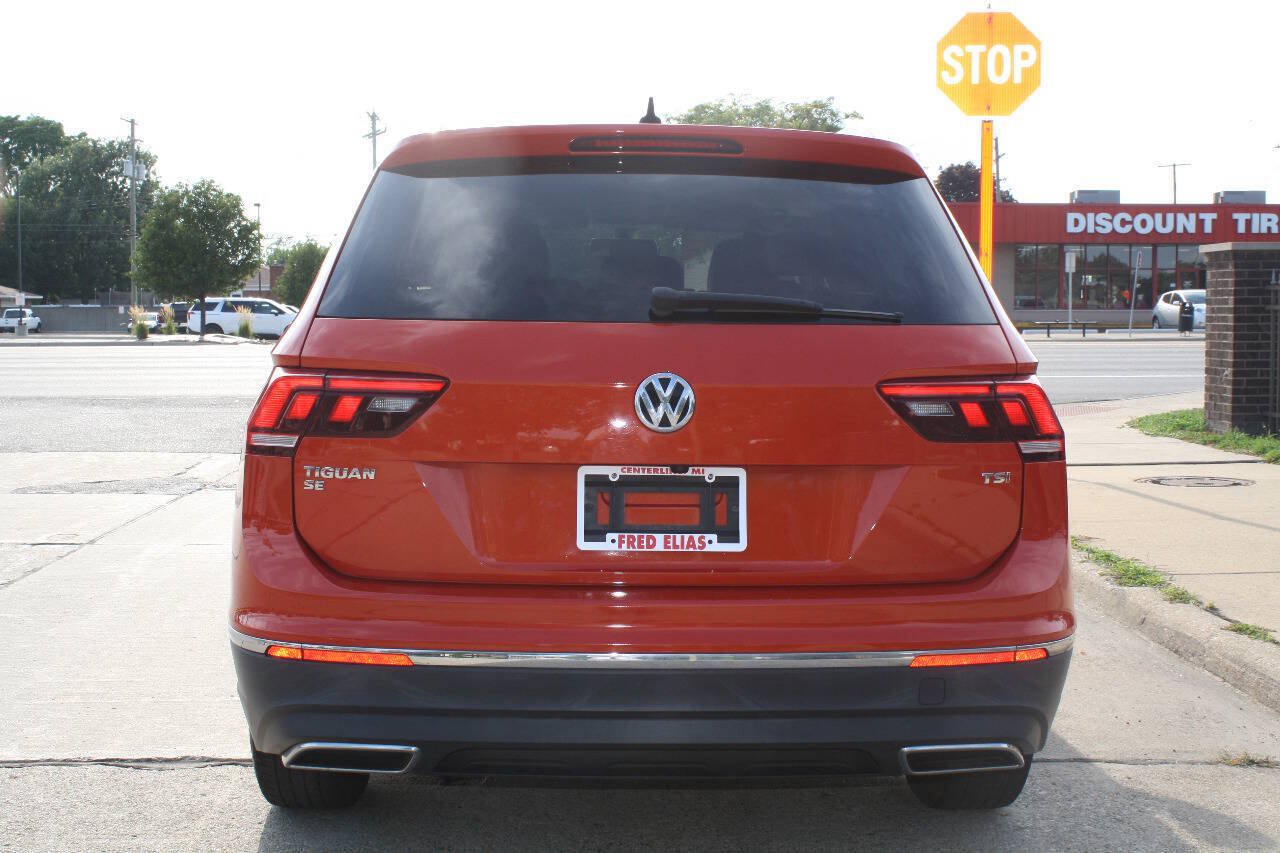 Used 2018 Volkswagen Tiguan SE FWD image 5