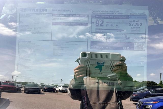 New 2026 Hyundai Ioniq 9 S image 14