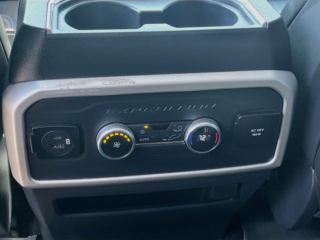 Used 2022 Ford Expedition XLT RWD image 26