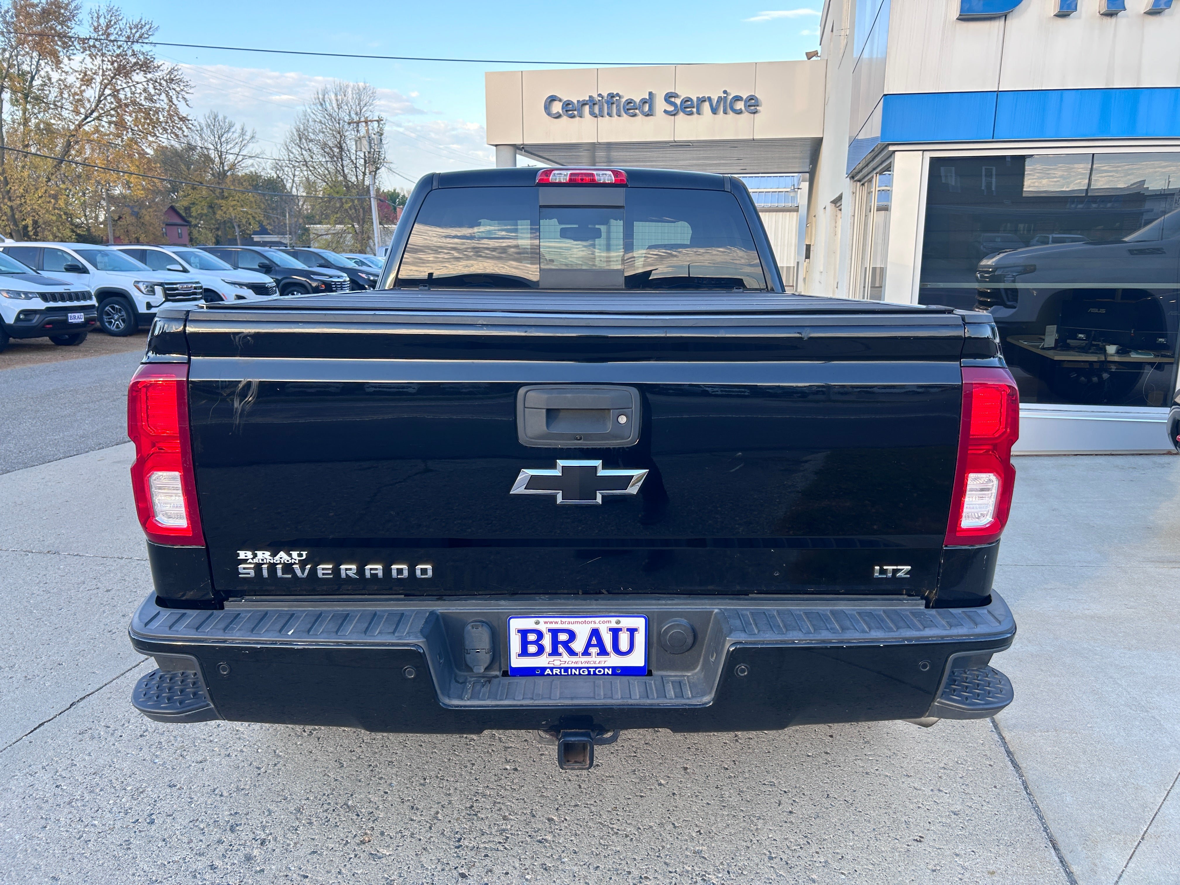 Used 2016 Chevrolet Silverado 1500 LTZ Z71 w/ LTZ Plus Package AWD/4WD image 6