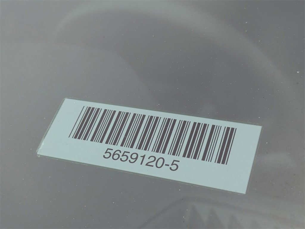 Used 2025 Toyota RAV4 LE image 31