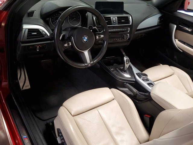 Used 2017 BMW 230i xDrive Convertible image 10