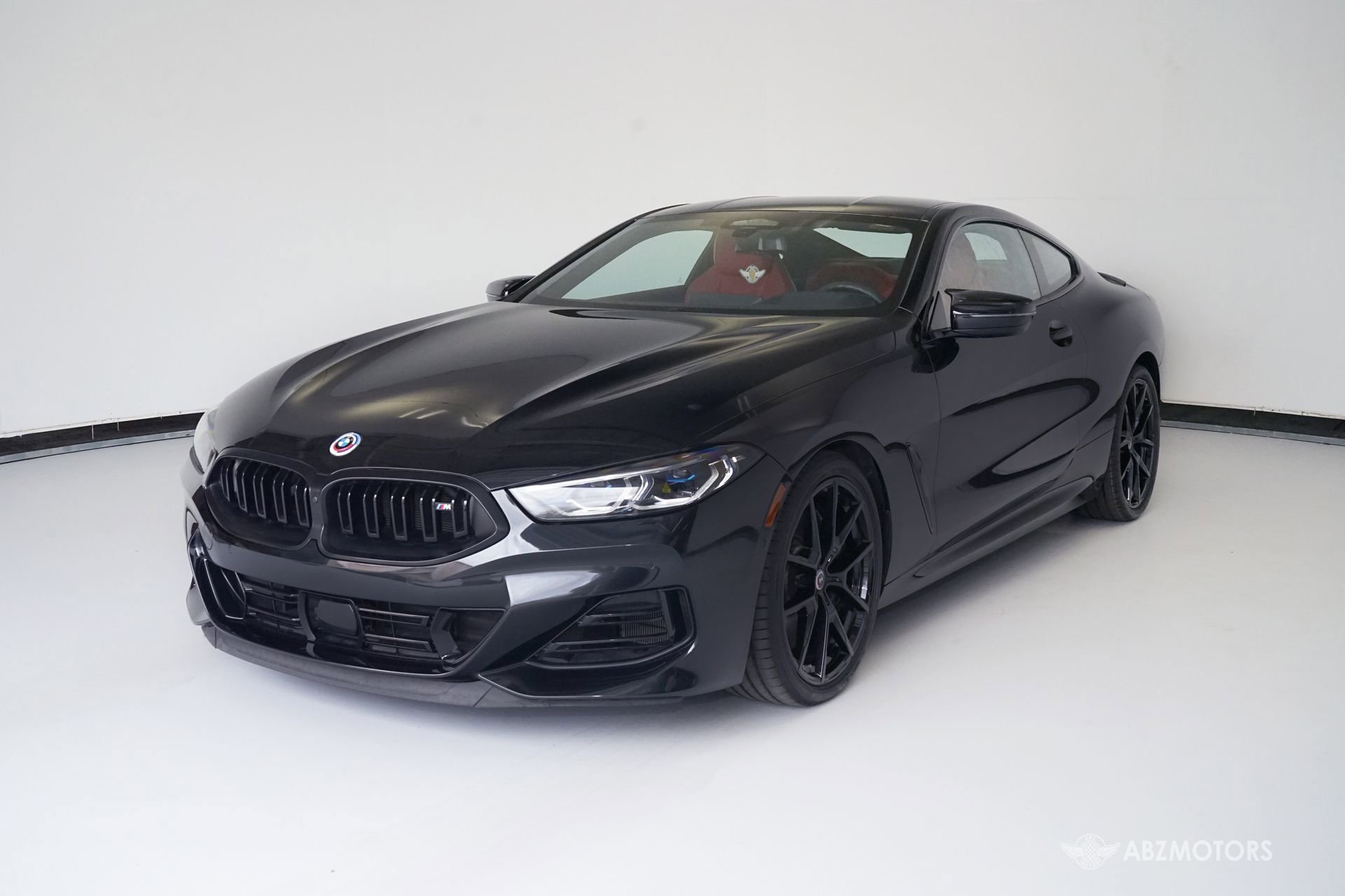 Used 2023 BMW M850i xDrive Coupe image 2