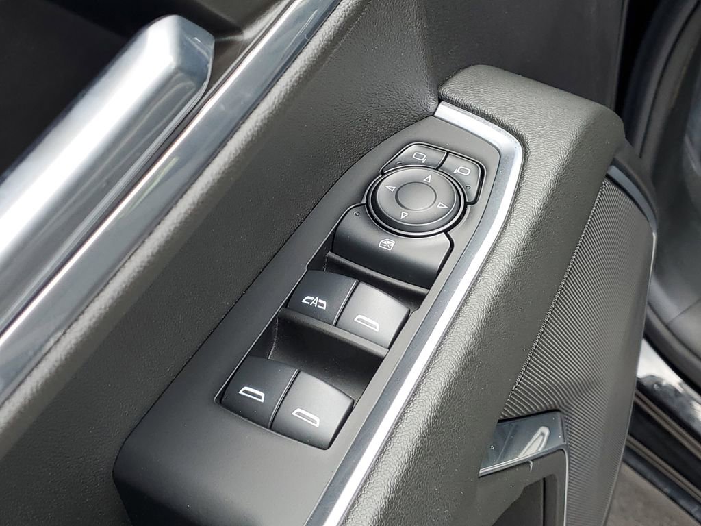 Used 2024 Chevrolet Silverado 1500 LT AWD/4WD image 21