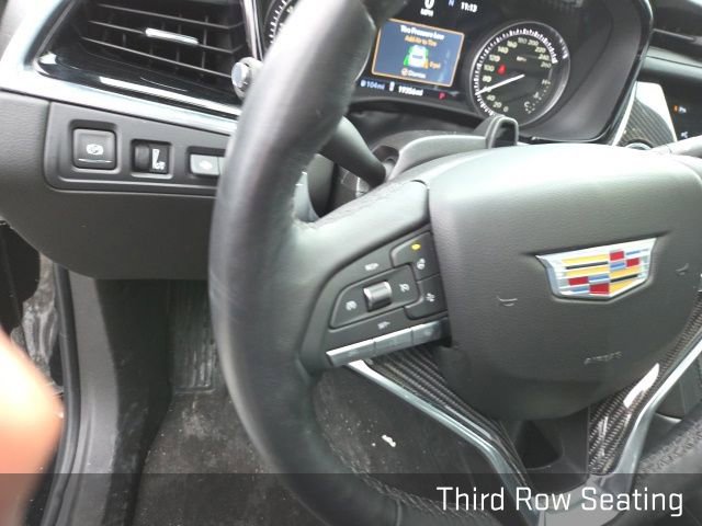 Used 2024 Cadillac XT6 Sport image 11