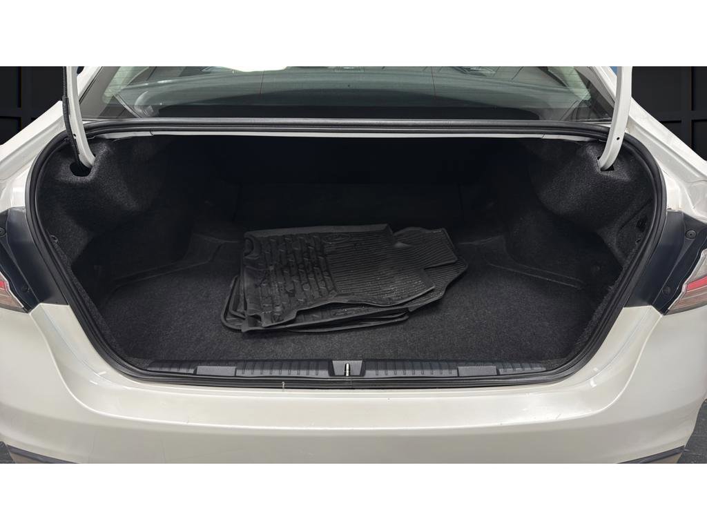 Used 2023 Subaru Legacy image 25