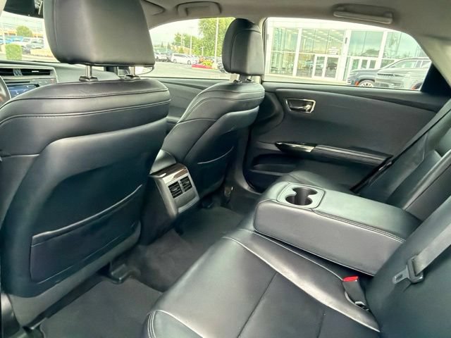 Used 2015 Toyota Avalon XLE Touring FWD image 33