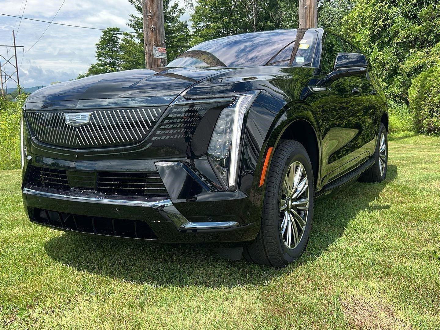 New 2026 Cadillac Escalade IQL Sport 1 image 44