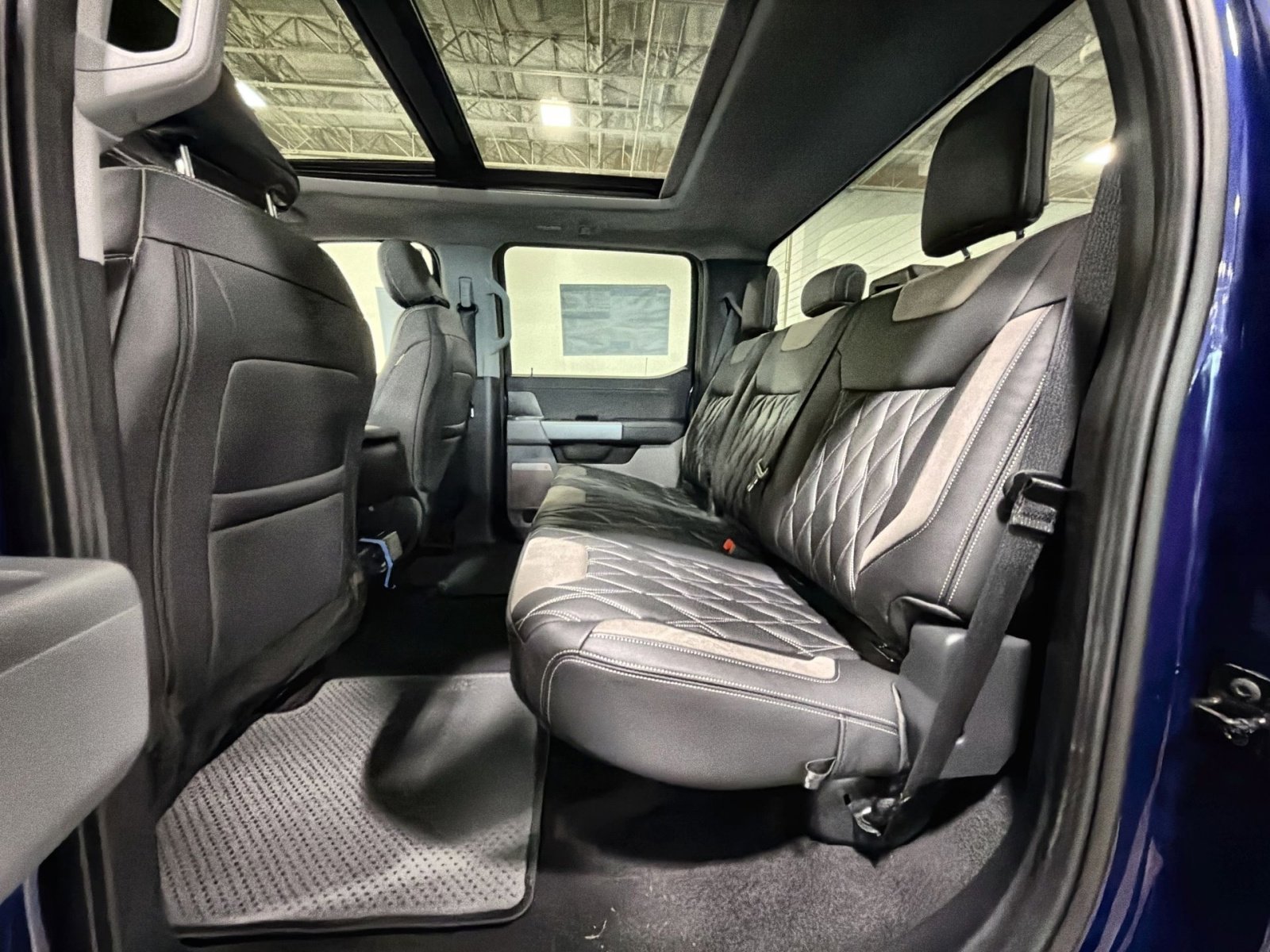 New 2026 Ford F250 XLT w/ XLT Premium Package image 30