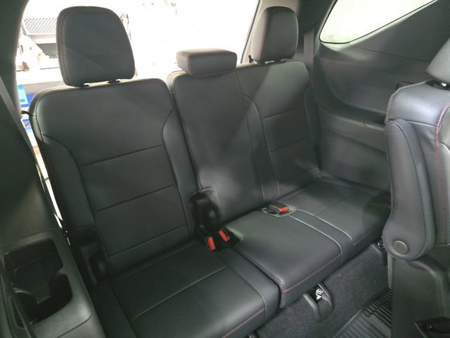 New 2026 Chevrolet Traverse Z71 image 13