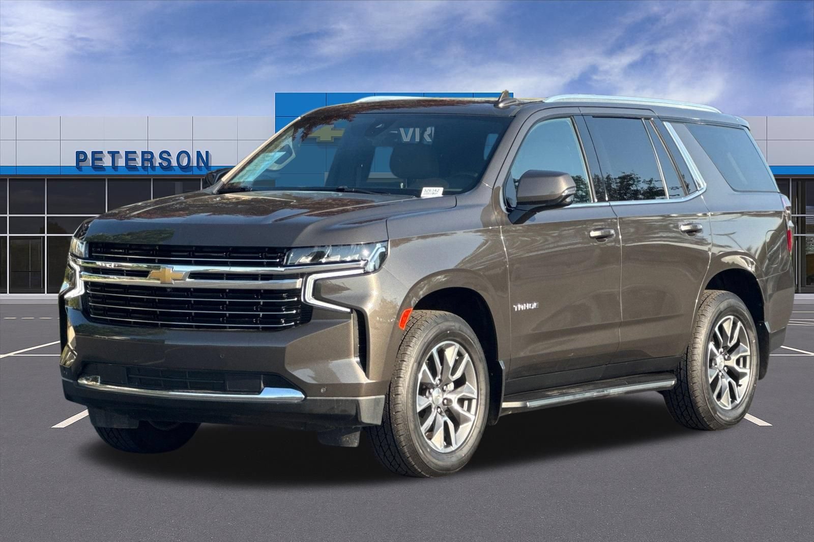 Certified 2021 Chevrolet Tahoe LT w/ LT Signature Package AWD/4WD image 8