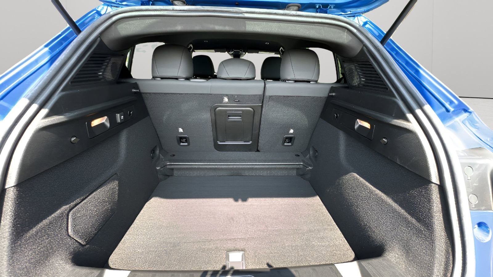 Used 2023 Dodge Hornet GT w/ GT Blacktop Package image 6