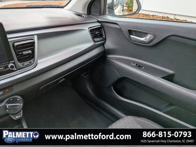 Used 2023 Kia Rio LX image 15