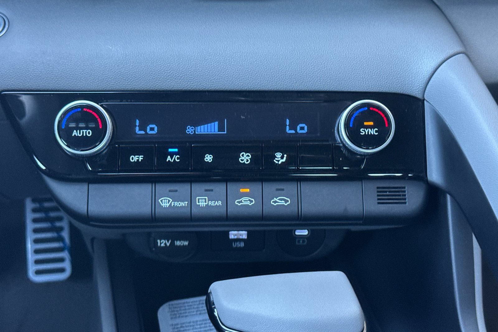 New 2026 Hyundai Elantra Sport FWD image 19