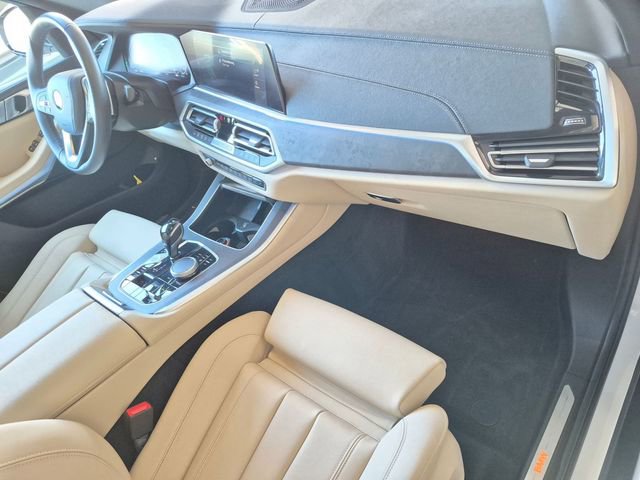 Certified 2022 BMW X5 xDrive45e w/ Premium Package AWD/4WD image 19