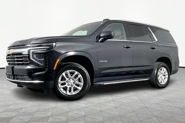 Used 2025 Chevrolet Tahoe LT AWD/4WD image 1