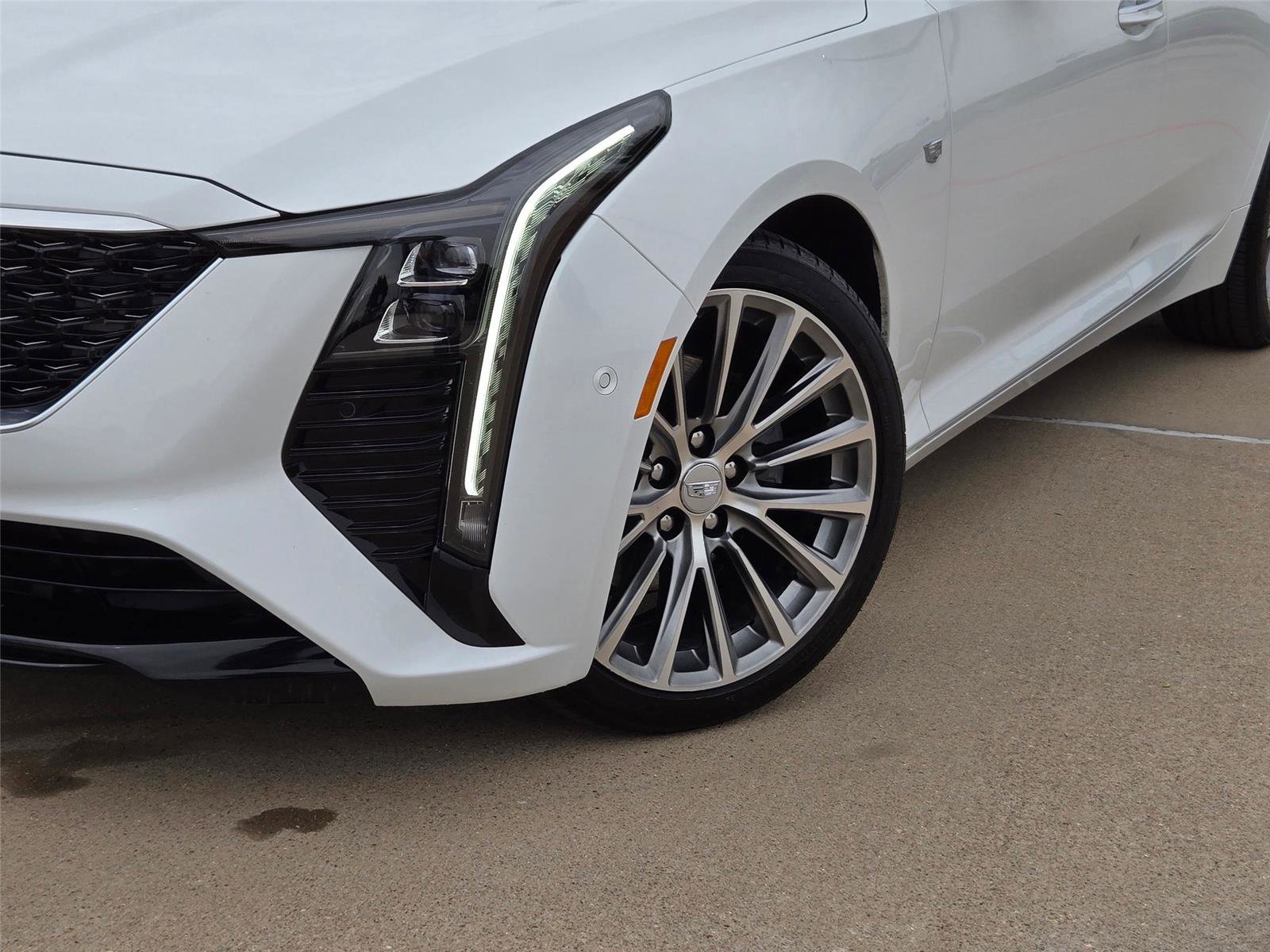 Used 2025 Cadillac CT5 Premium Luxury RWD image 7