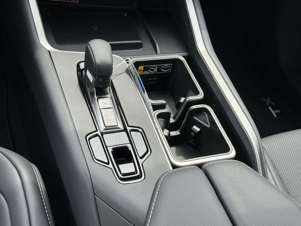 New 2026 Lexus TX 500h AWD image 15